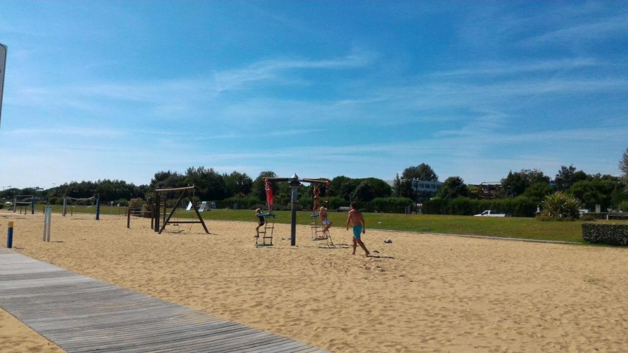 Residenza Al Parco Aparthotel Bibione Exterior photo
